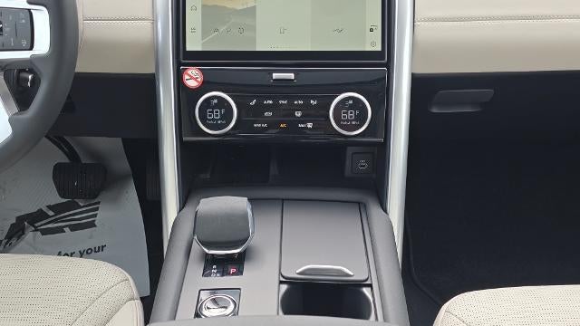 2025 Land Rover Discovery P300 S