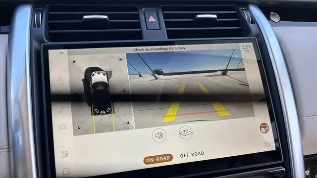 2025 Land Rover Discovery P300 S