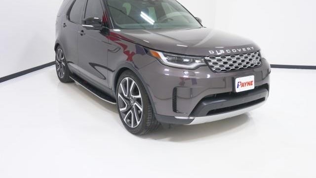 2025 Land Rover Discovery P300 S