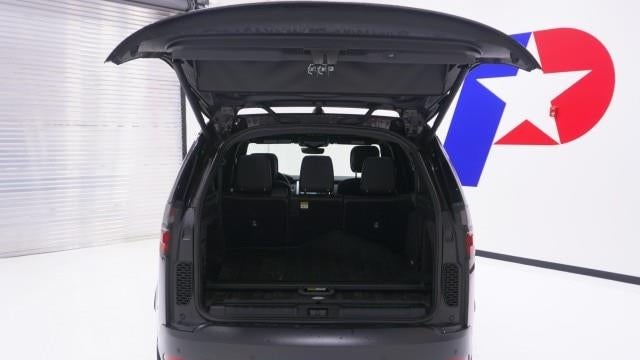 2025 Land Rover Discovery P300 S