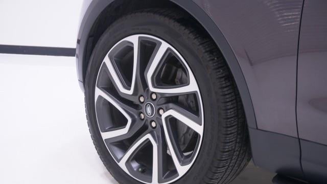2025 Land Rover Discovery P300 S