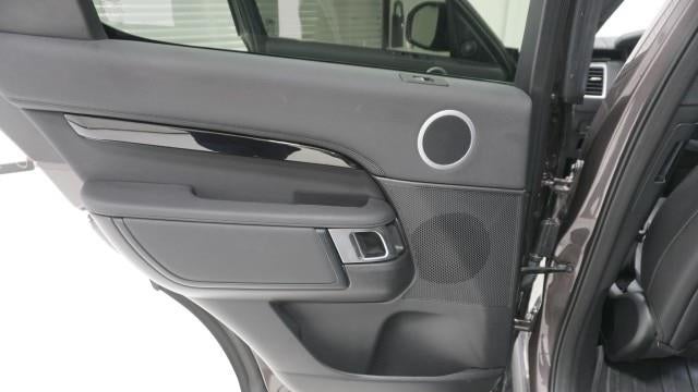 2025 Land Rover Discovery P300 S