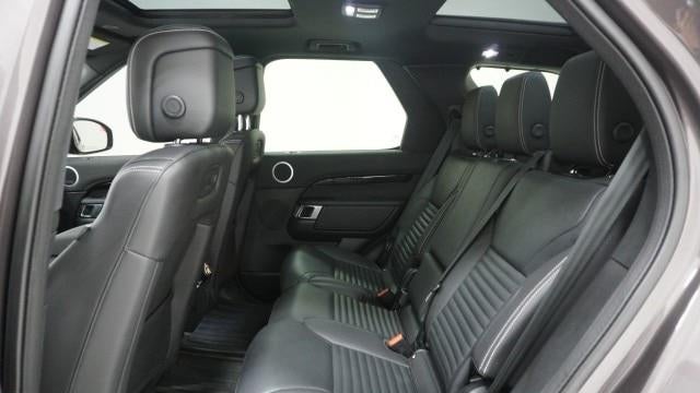 2025 Land Rover Discovery P300 S
