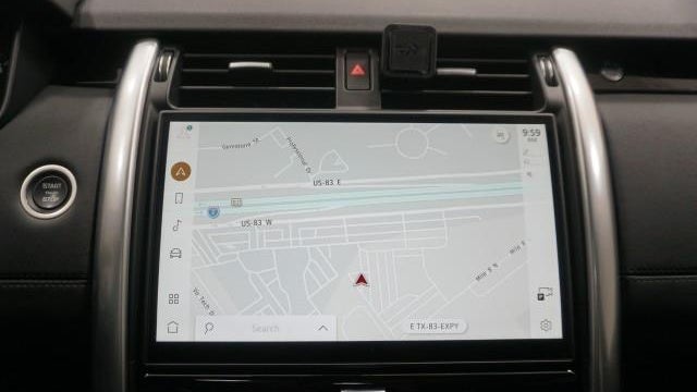 2025 Land Rover Discovery P300 S