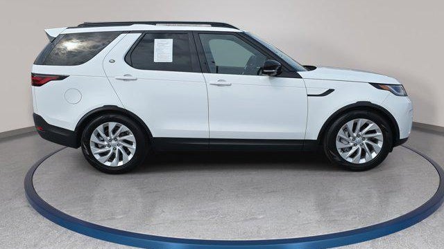 2025 Land Rover Discovery P300 S
