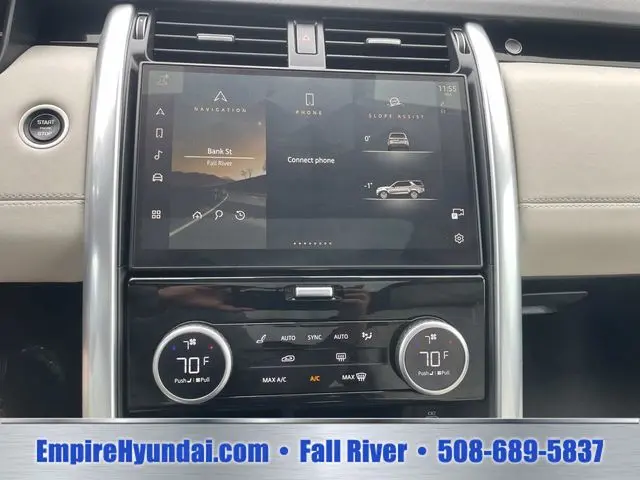 2025 Land Rover Discovery - $39,990