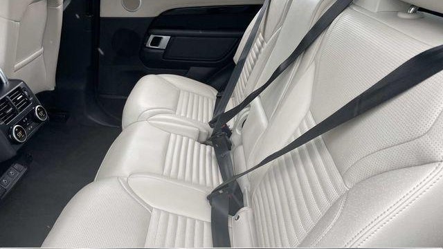 2025 Land Rover Discovery P300 S