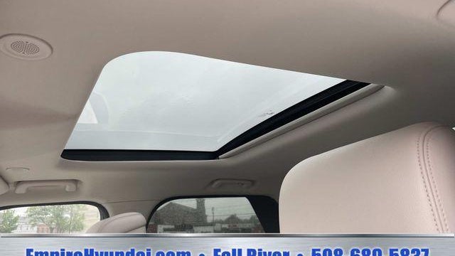 2025 Land Rover Discovery P300 S