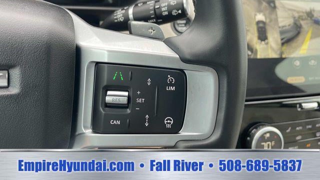 2025 Land Rover Discovery P300 S