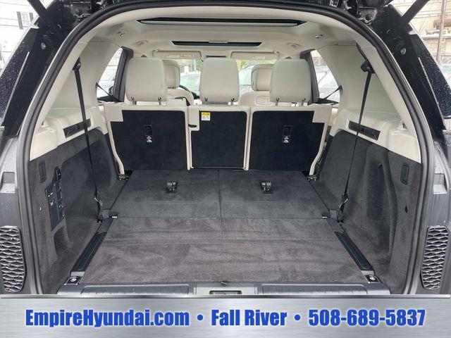2025 Land Rover Discovery - $37,990