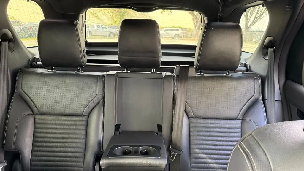 2021 Land Rover Discovery P300 S