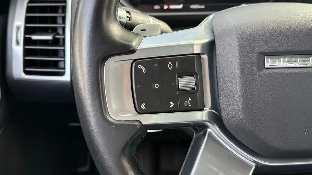 2021 Land Rover Discovery P300 S
