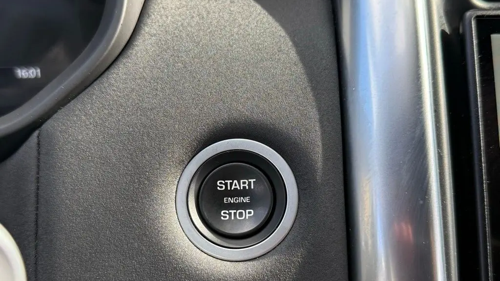 2021 Land Rover Discovery P300 S