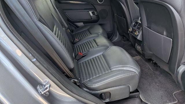 2021 Land Rover Discovery P300 S