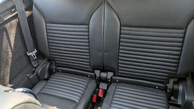 2021 Land Rover Discovery P300 S