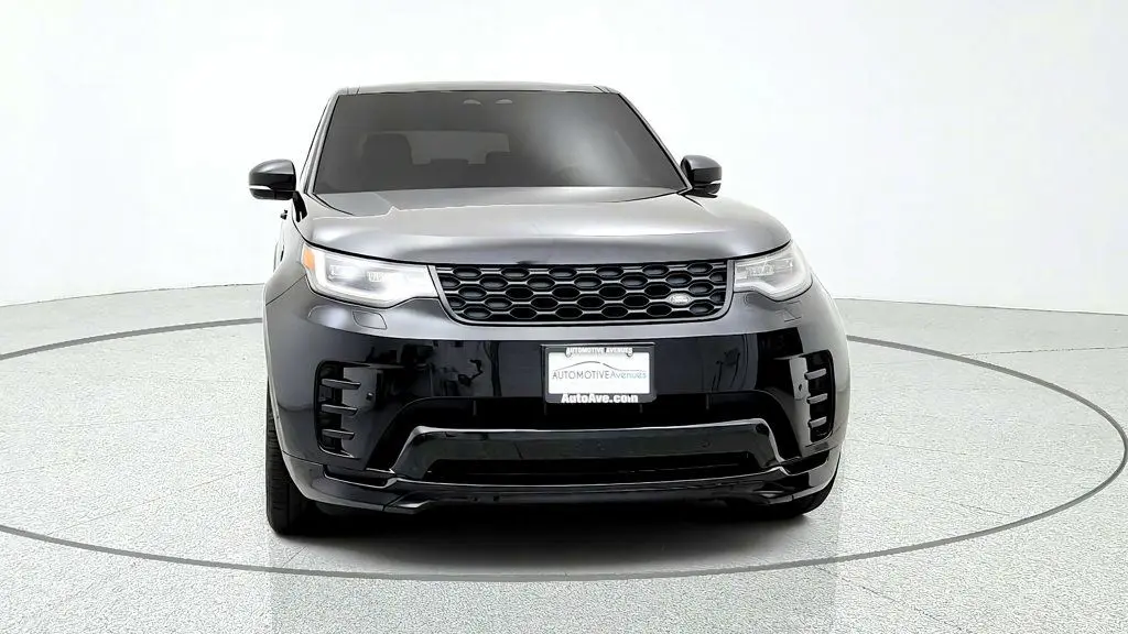 2024 Land Rover Discovery - $37,495