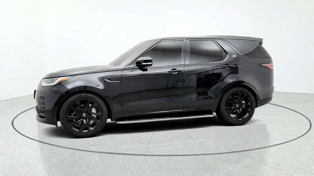 2024 Land Rover Discovery - $37,495