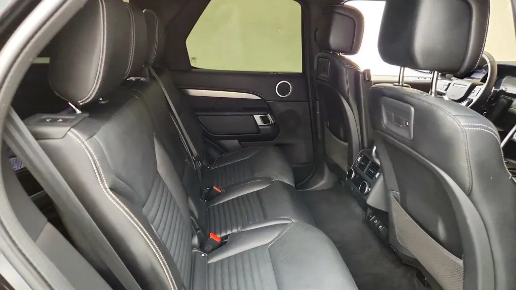 2024 Land Rover Discovery - $37,495