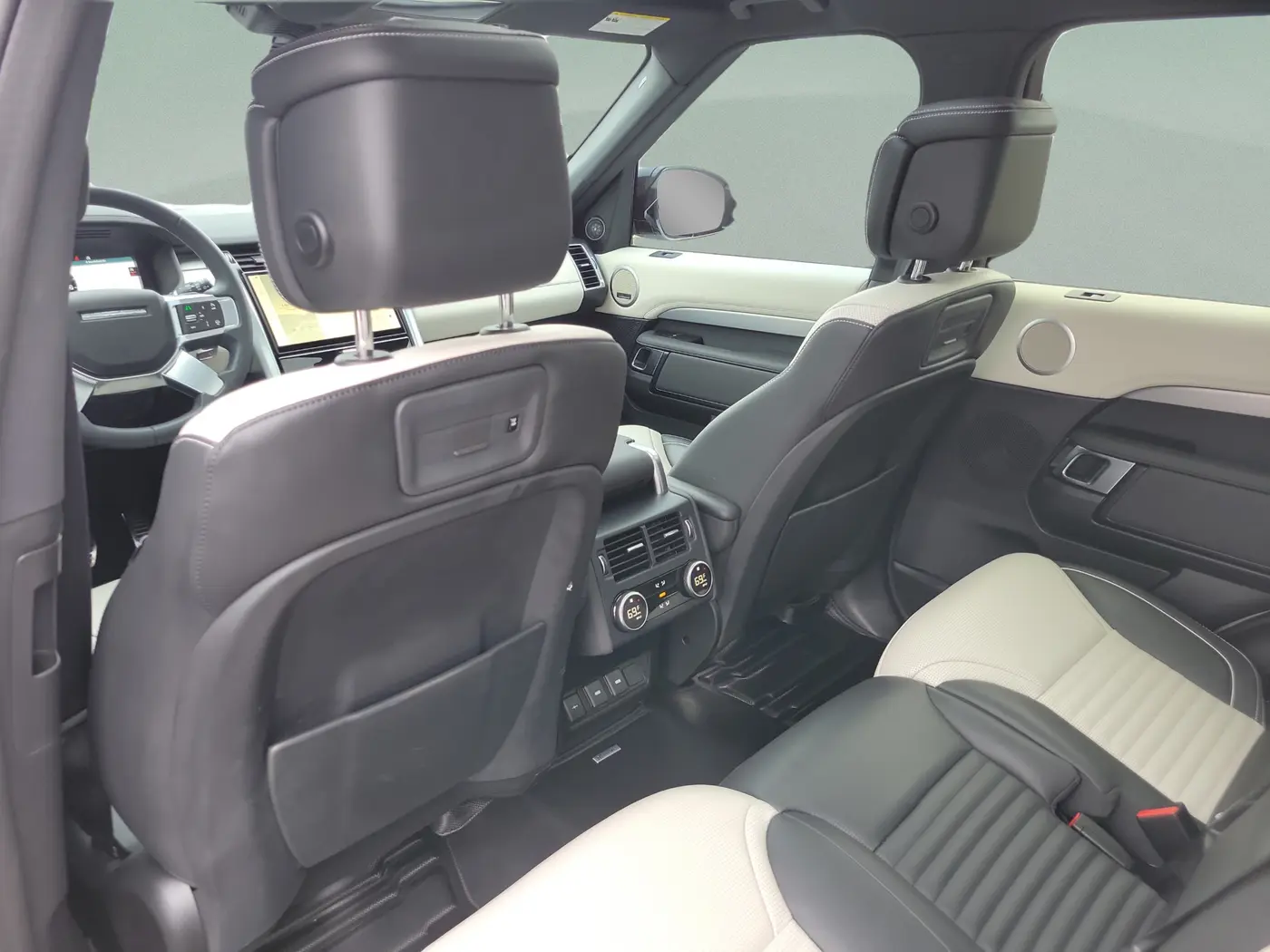 2024 Land Rover Discovery - $37,153