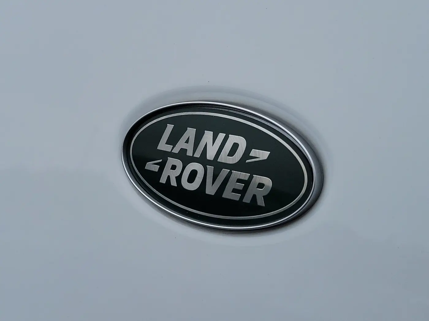 2024 Land Rover Discovery - $37,153