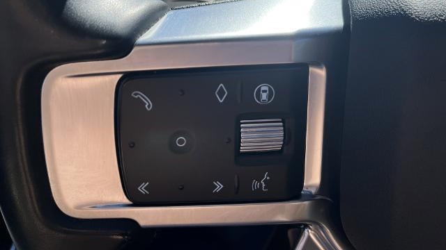 2024 Land Rover Discovery P300 Dynamic SE
