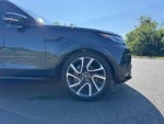 2025 Discovery Thumbnail 9