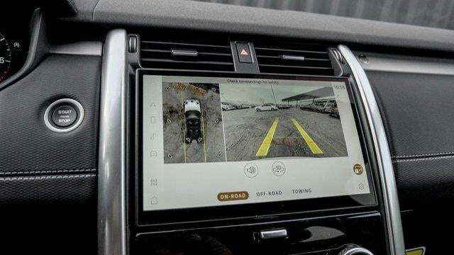 2025 Land Rover Discovery P300 Dynamic SE