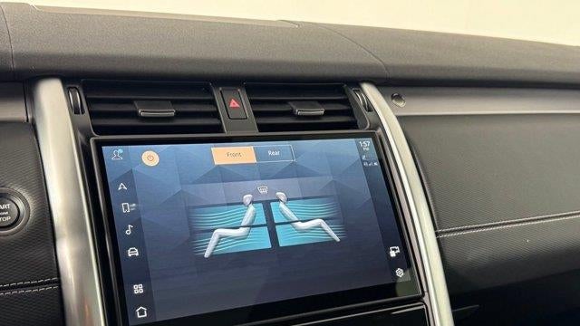 2025 Land Rover Discovery P300 Dynamic SE