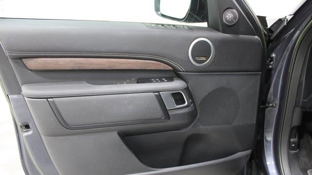 2024 Land Rover Discovery P360 Dynamic SE