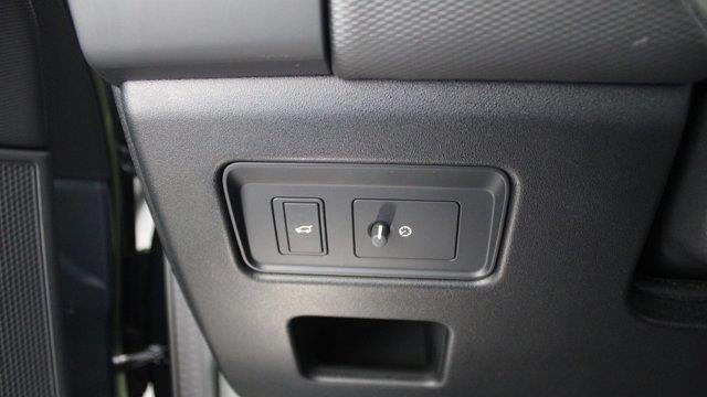 2024 Land Rover Discovery P360 Dynamic SE