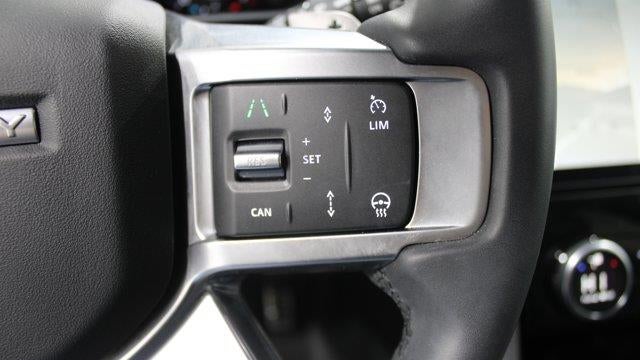 2024 Land Rover Discovery P360 Dynamic SE