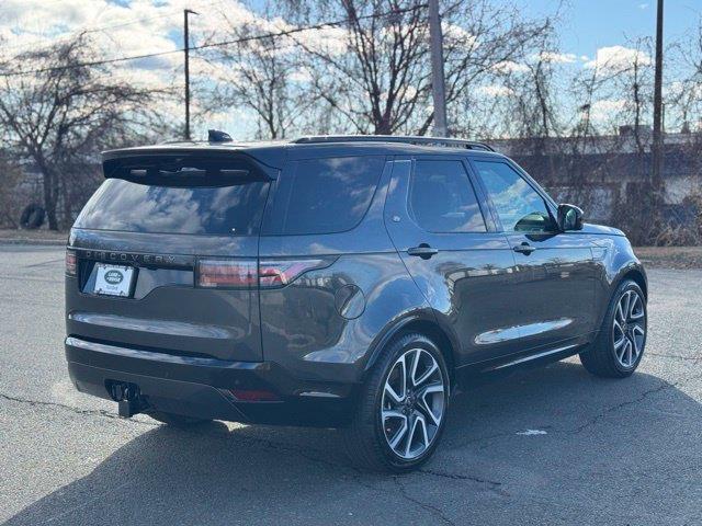 2025 Land Rover Discovery - $54,985