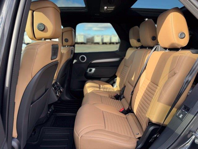 2025 Land Rover Discovery - $54,985