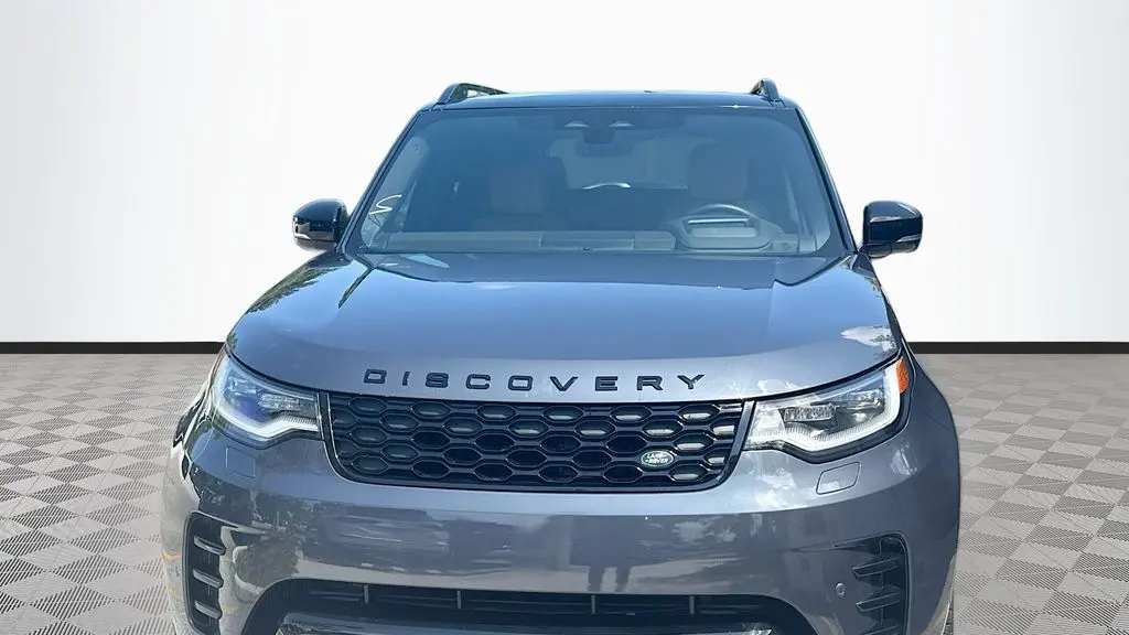 2024 Land Rover Discovery P360 Dynamic SE