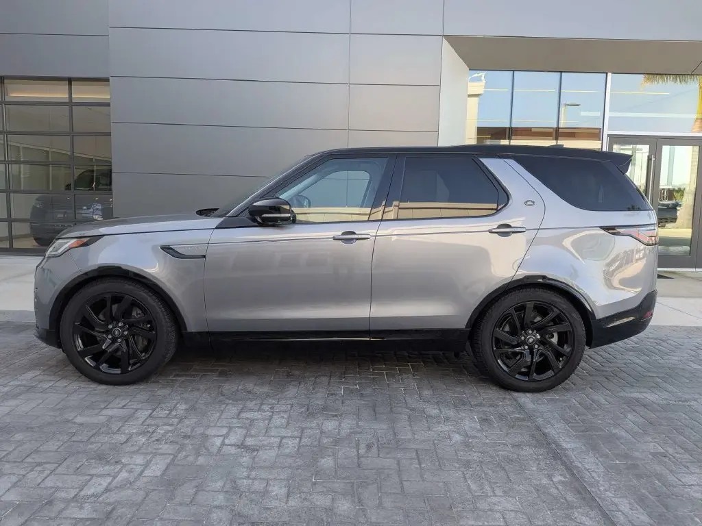 2025 Land Rover Discovery - $54,767