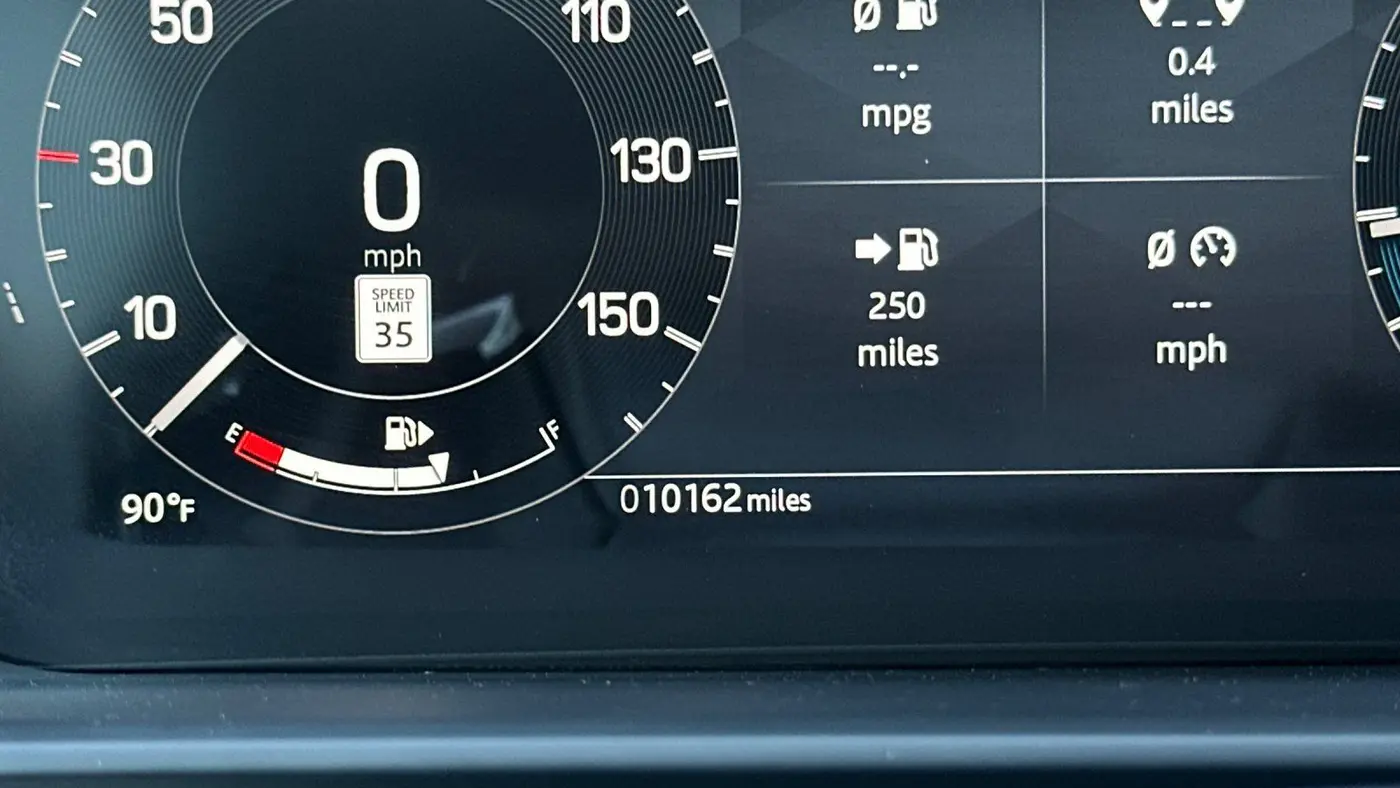 2025 Land Rover Discovery P360 Dynamic SE