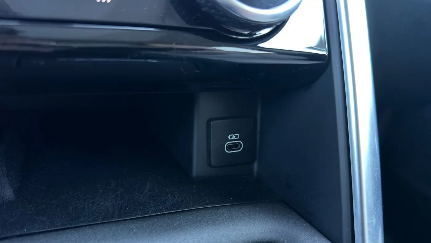 2025 Land Rover Discovery P360 Dynamic SE