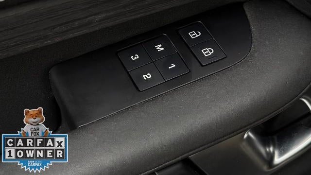 2023 Land Rover Discovery P360 HSE R-Dynamic