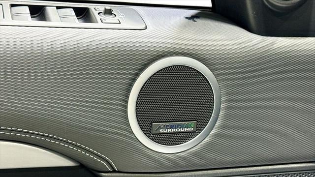2023 Land Rover Discovery P360 HSE R-Dynamic