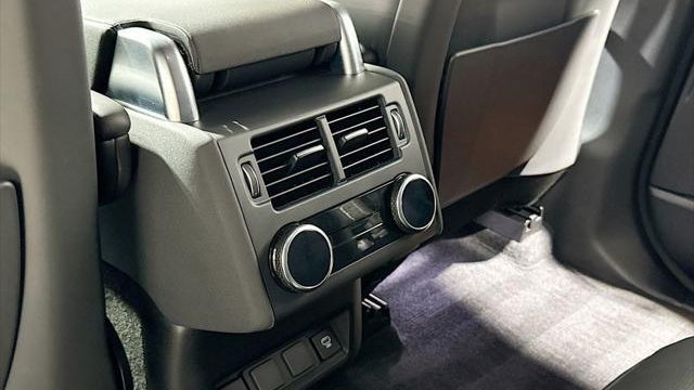 2023 Land Rover Discovery P360 HSE R-Dynamic