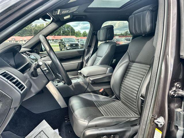 2023 Land Rover Discovery - $38,362