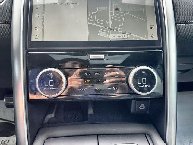2023 Land Rover Discovery - $38,362