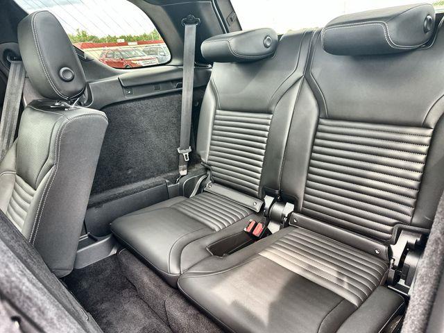 2023 Land Rover Discovery - $38,362