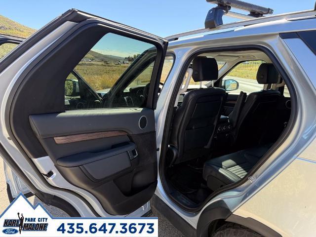 2017 Land Rover Discovery - $12,696