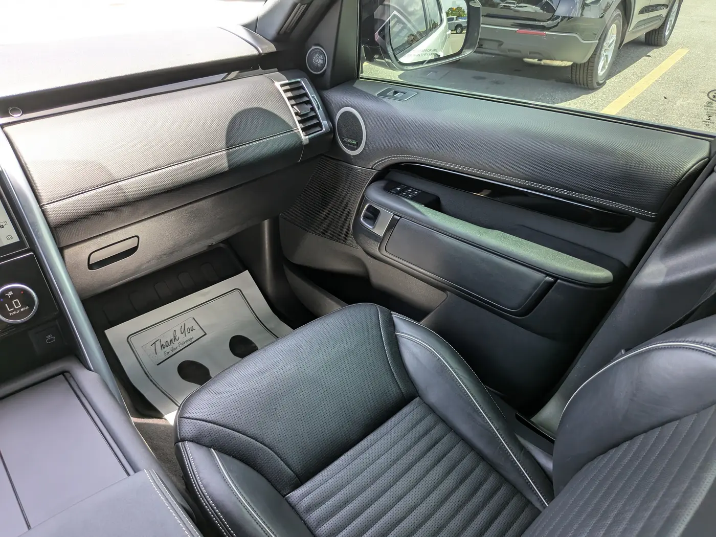 2021 Land Rover Discovery - $25,772