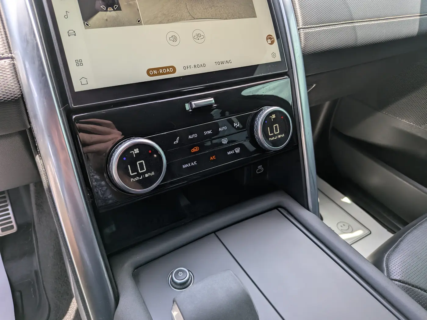 2021 Land Rover Discovery - $25,772