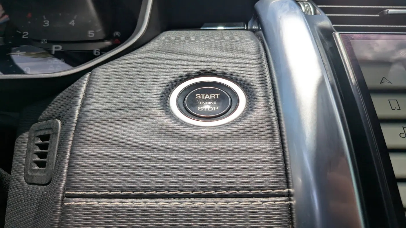 2021 Land Rover Discovery - $25,772
