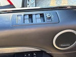 2017 Discovery Thumbnail 9