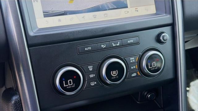 2020 Land Rover Discovery Landmark Edition