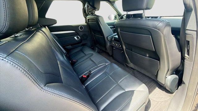 2020 Land Rover Discovery Landmark Edition